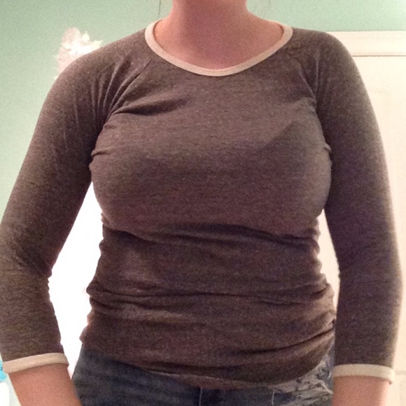 LulaRoe gray long sleeve top - Picture 1 of 3